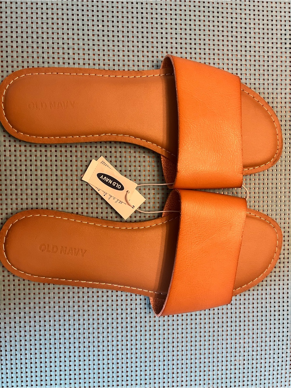Old Navy Women's Cognac Slide Sandals - Picture 3 of 8
